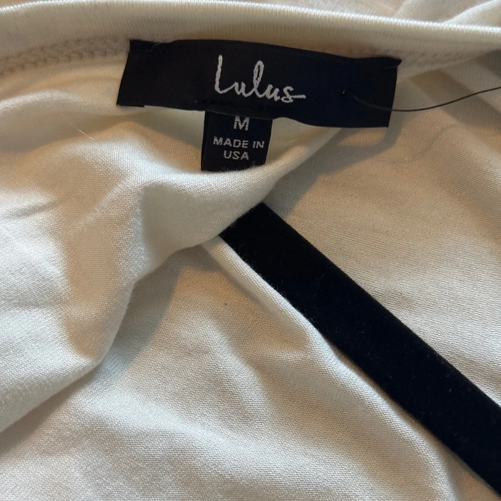 Lulus Reversible Wrap Long Sleeve Top Size M Cream/Beige - Picture 7 of 9